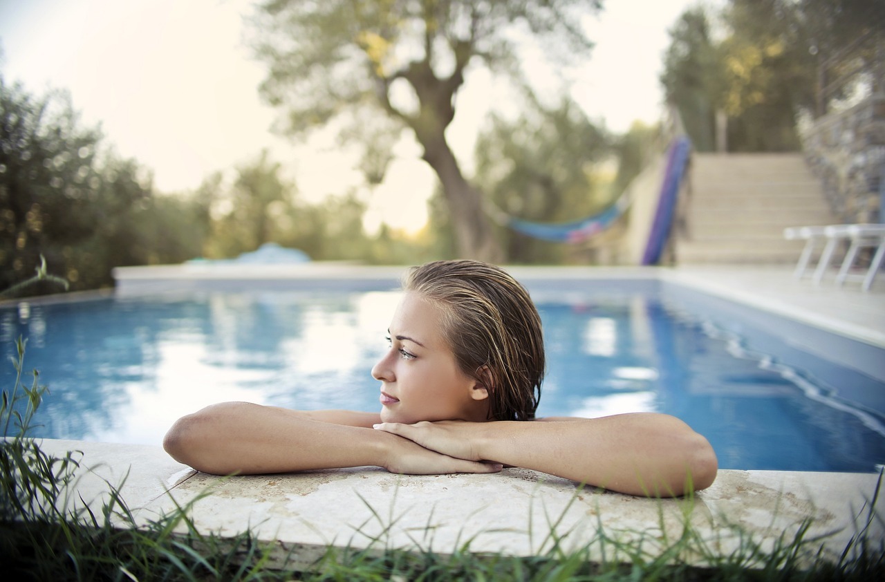 casa rural en el Penedès con piscina